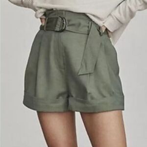Elizabeth and James Carey Womens Paper Bag High Waist Shorts Green Size  16 33